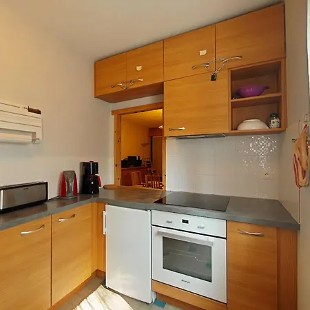 Appartement Au Centre - 3 Pieces, 6 Personnes, Ascenseur - Fr-1-241-222